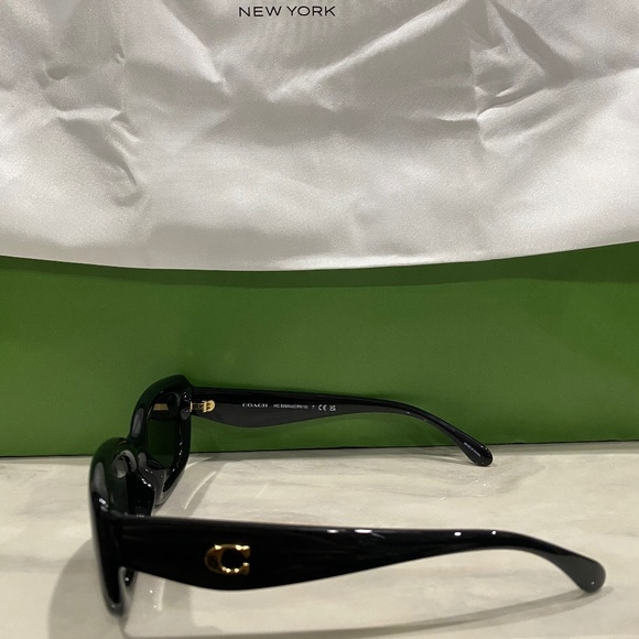 Coach Hardware Narrow Rectangle Sunglasses NIB main image 8